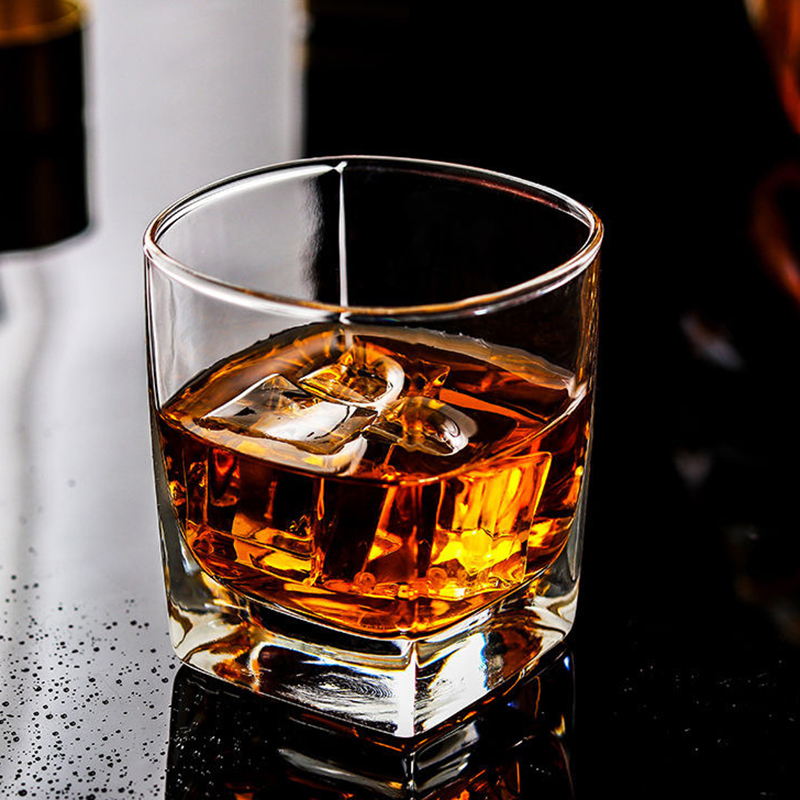 Wine Beer The Whiskey - 235ml 4 szt. Zestaw piwo brandy