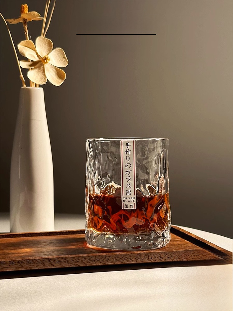 Ręcznie Robiony Wietnamski Szk – Wine Beer The Whiskey recenzja i cena