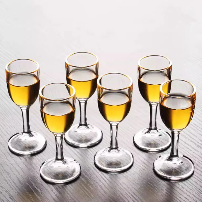Zestaw 6 szt. Wykwintnych Mały – Wine Beer And Spirit recenzja i cena