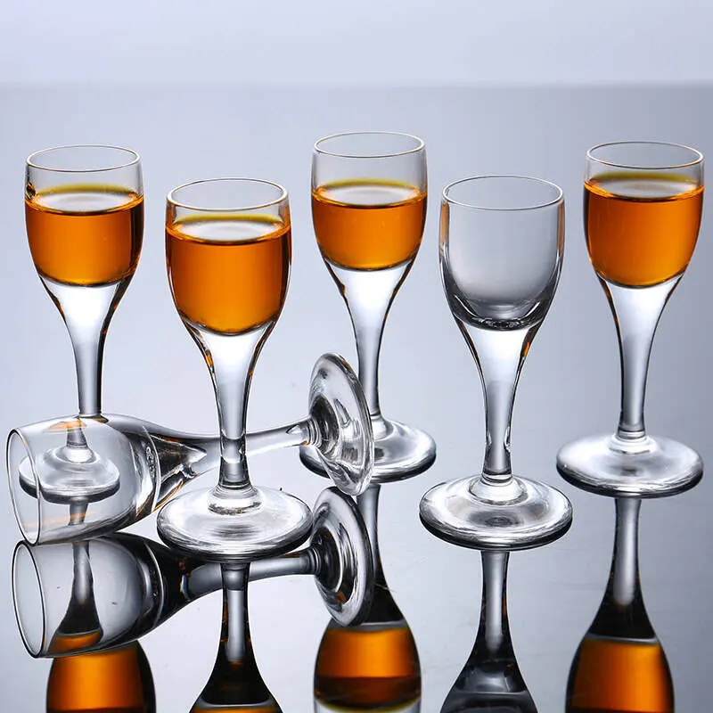 Zestaw 6 szt. Wykwintnych Mały – Wine Beer And Spirit recenzja i cena